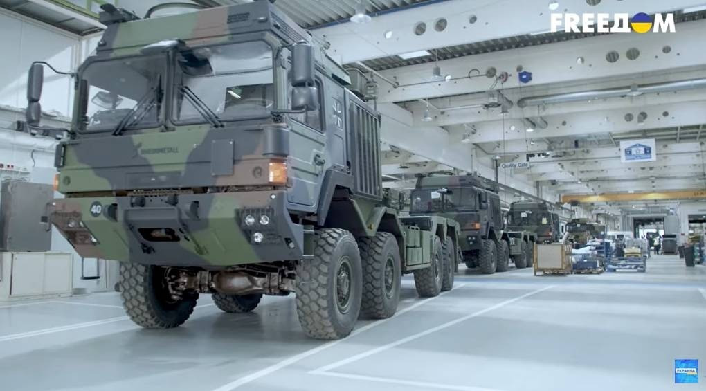 Німецький оборонний концерн Rheinmetall Group планує запустити виробництво бронетехніки в Україні у 2024 році