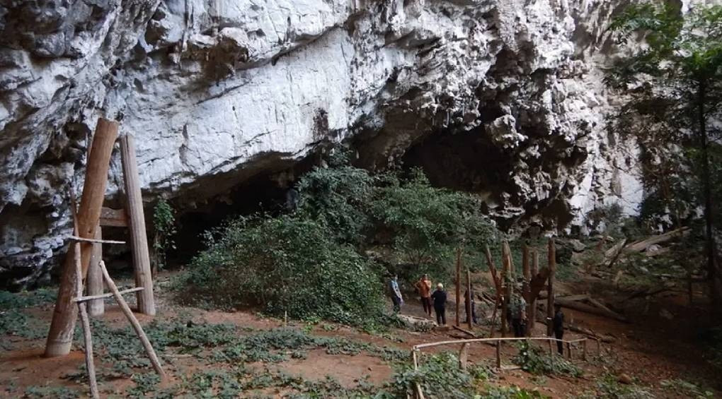 Таинственная культура железного века: в Таиланде обнаружили 2300-летние загадочные гигантские гробы на сваях