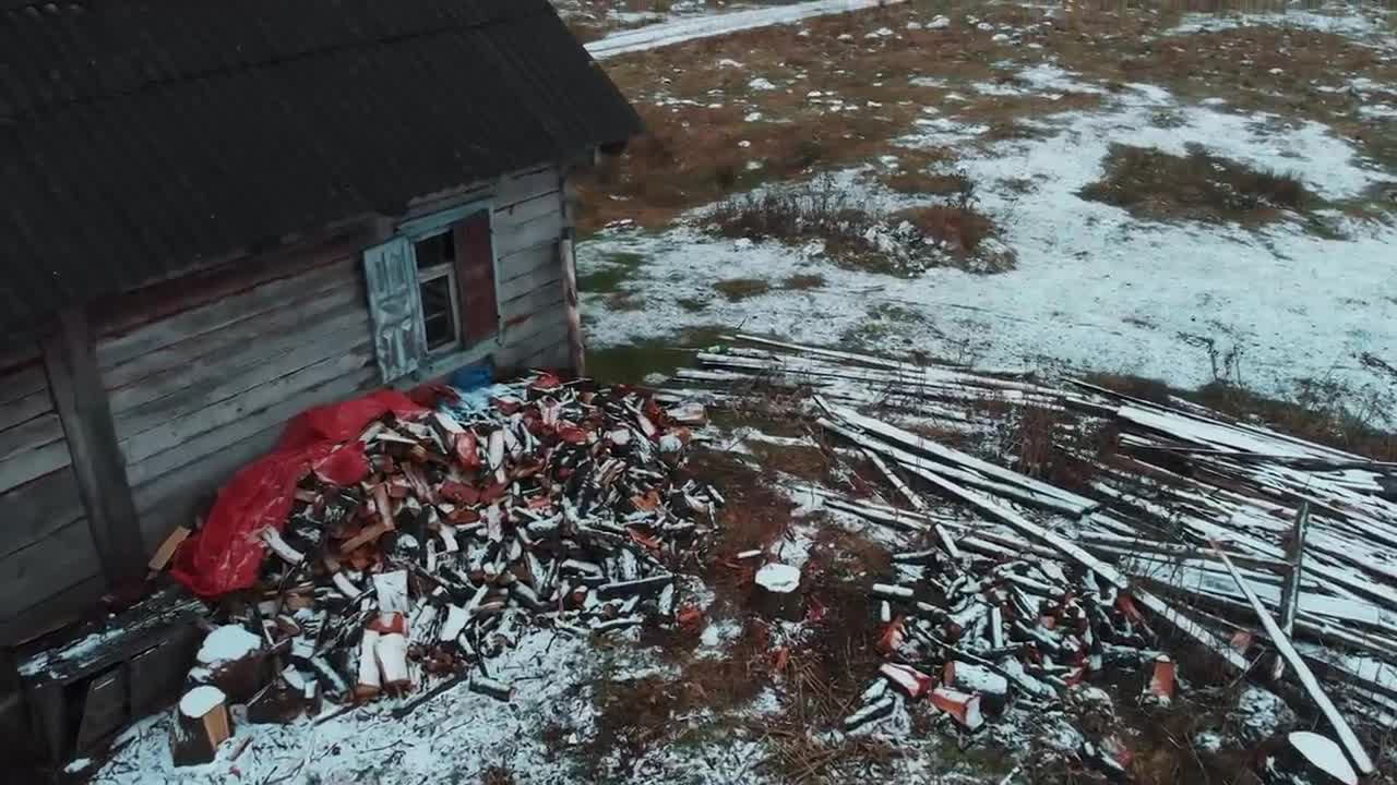 На Волыни без света и тепла вынуждена жить одинокая женщина