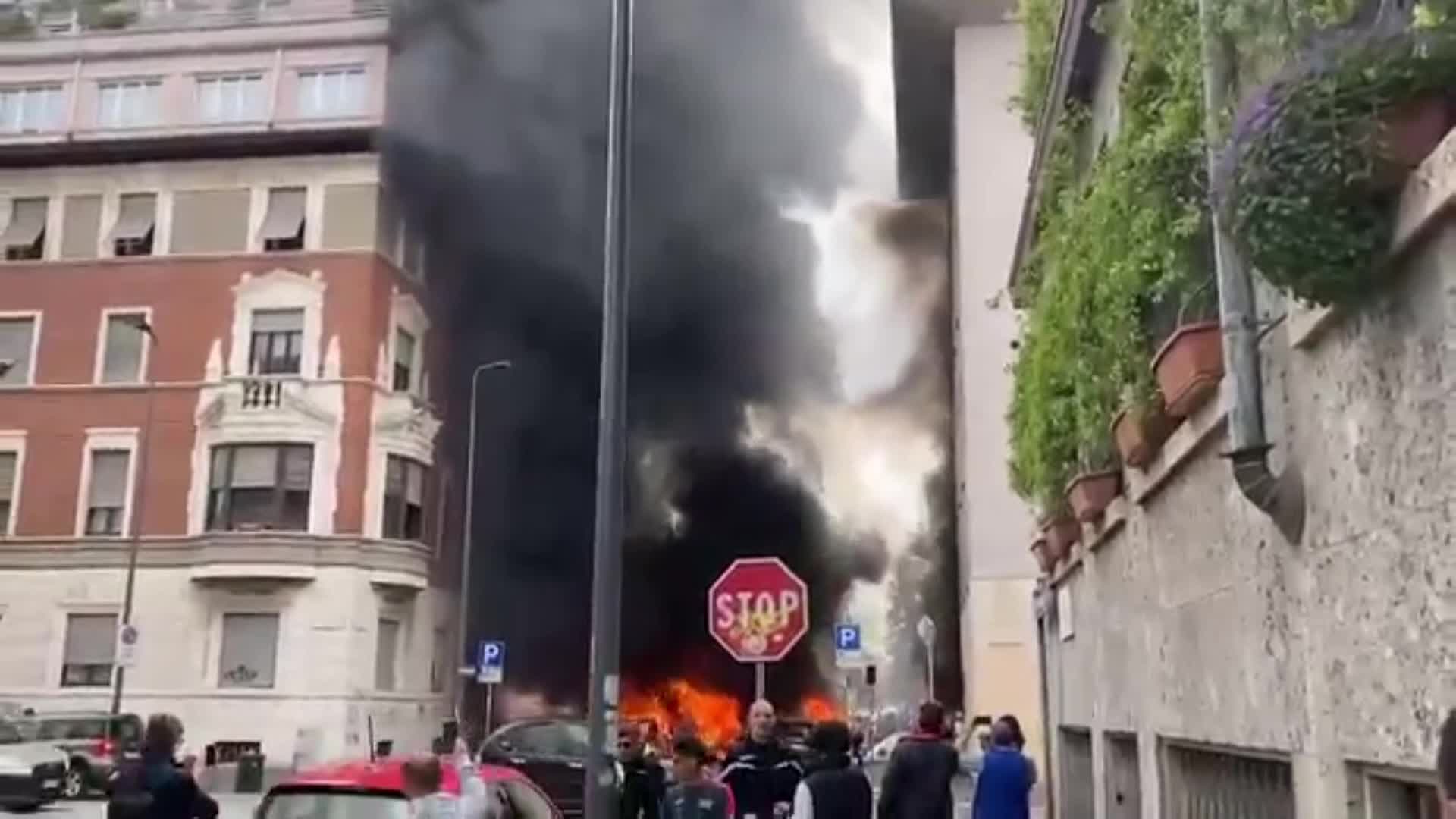 Пожар в центре Милана