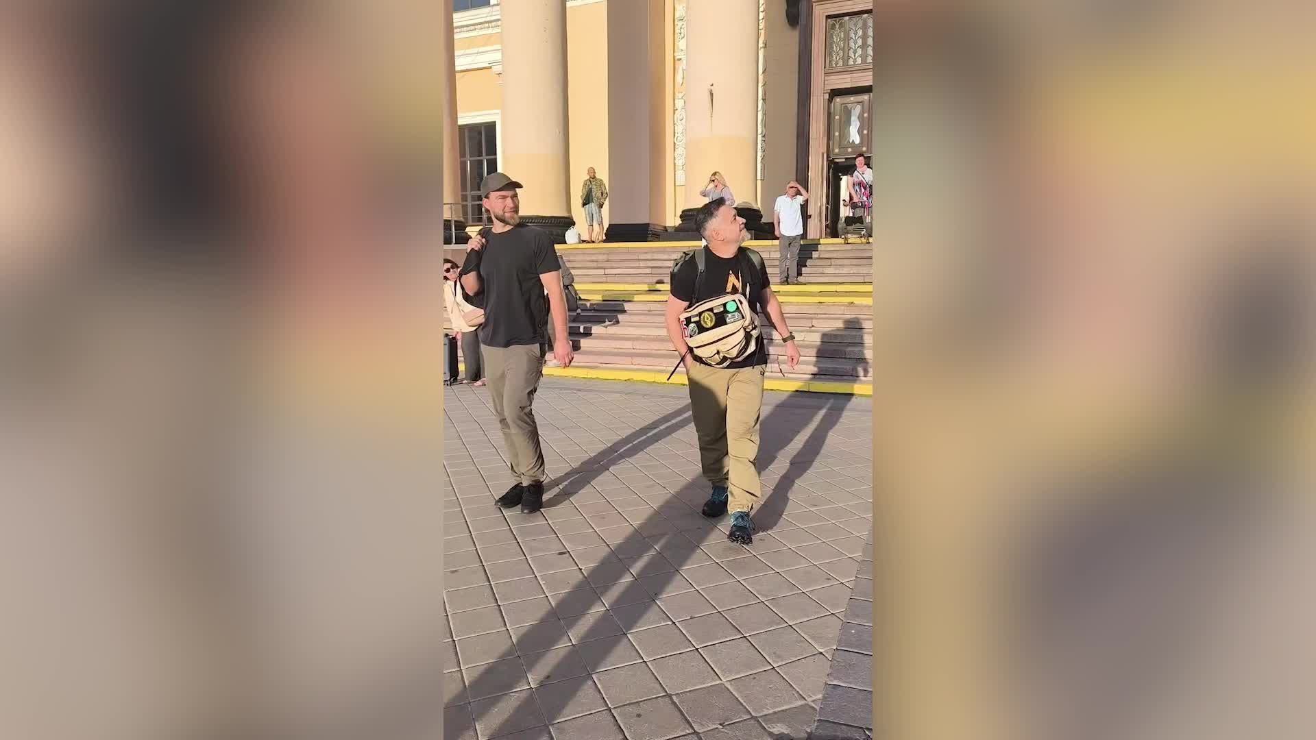 Ектор Хіменес-Браво несподівано приїхав до Харкова і показався на вокзалі (відео)